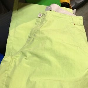 Very cute light green Capri